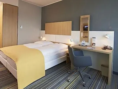 Premier ホテル 3*