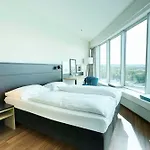 Premier מלון 3*