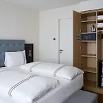 Premier