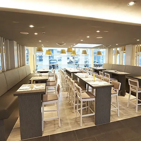 Hotel Ghotel Hotel&living 3*