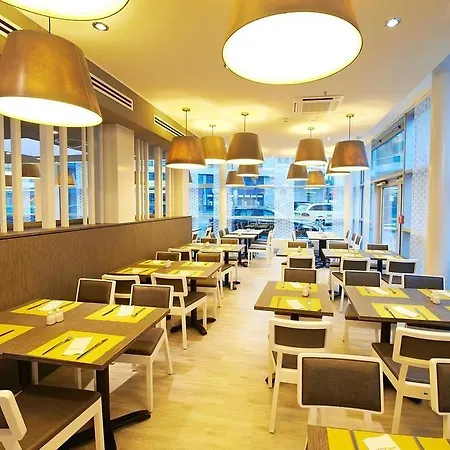 Hotel Ghotel Hotel&living 3*